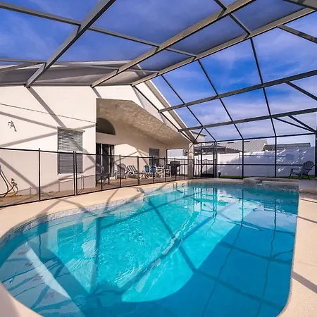 4Br-3Ba-Large Private Pool-Free Wifi-Near Disney